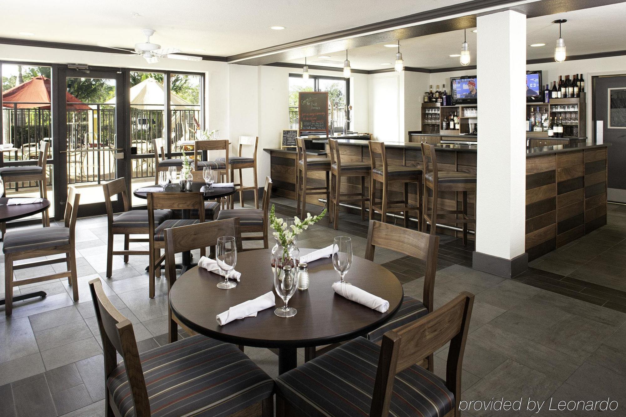 Four Points By Sheraton Fort Myers Airport ภายนอก รูปภาพ