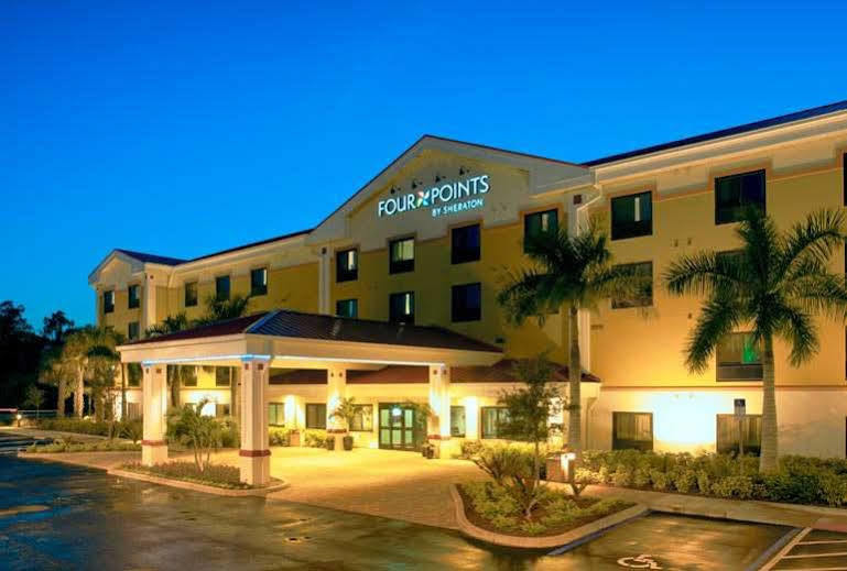 Four Points By Sheraton Fort Myers Airport ภายนอก รูปภาพ